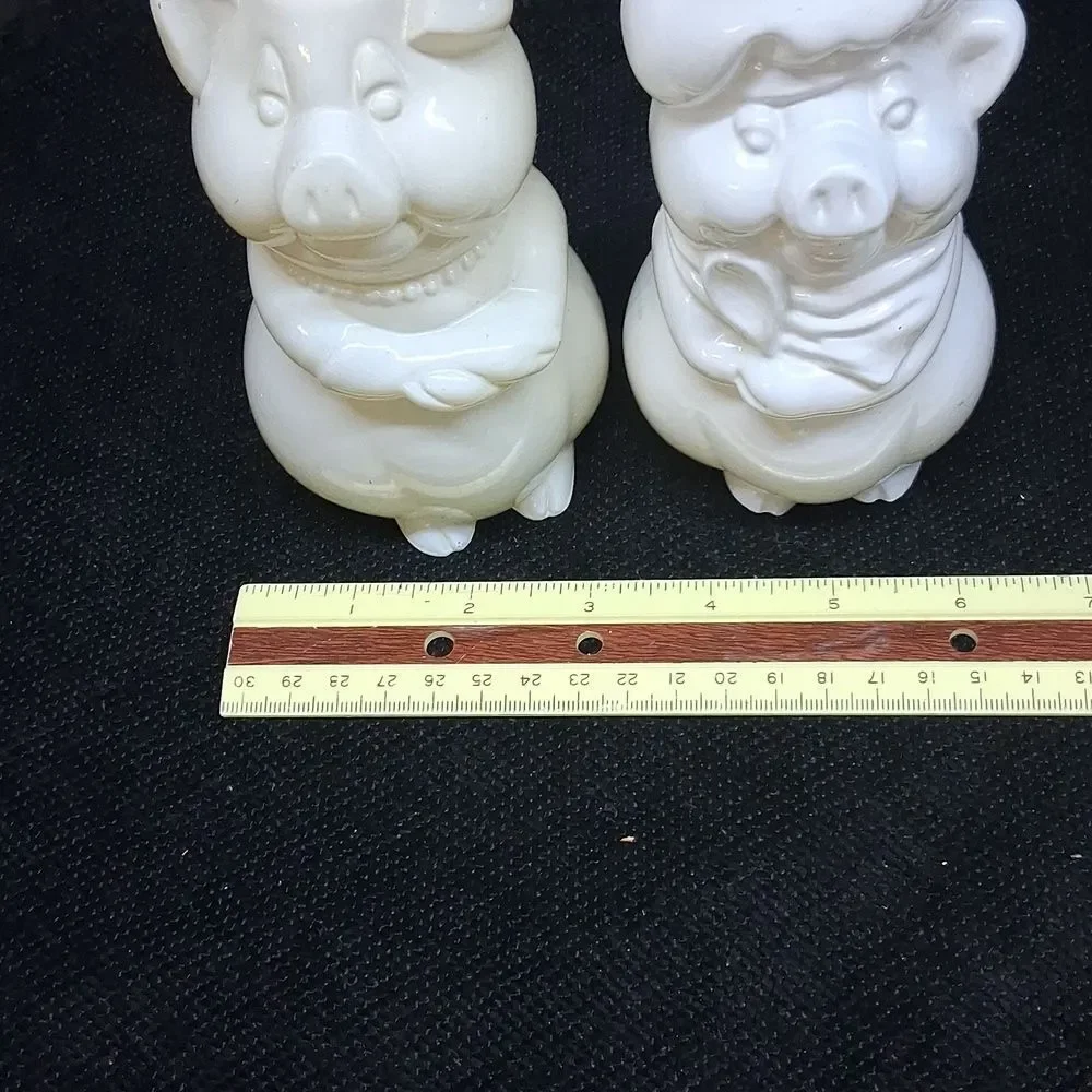 Vintage Avon pig shaped lotion or soap dispensers‎ from 1980's